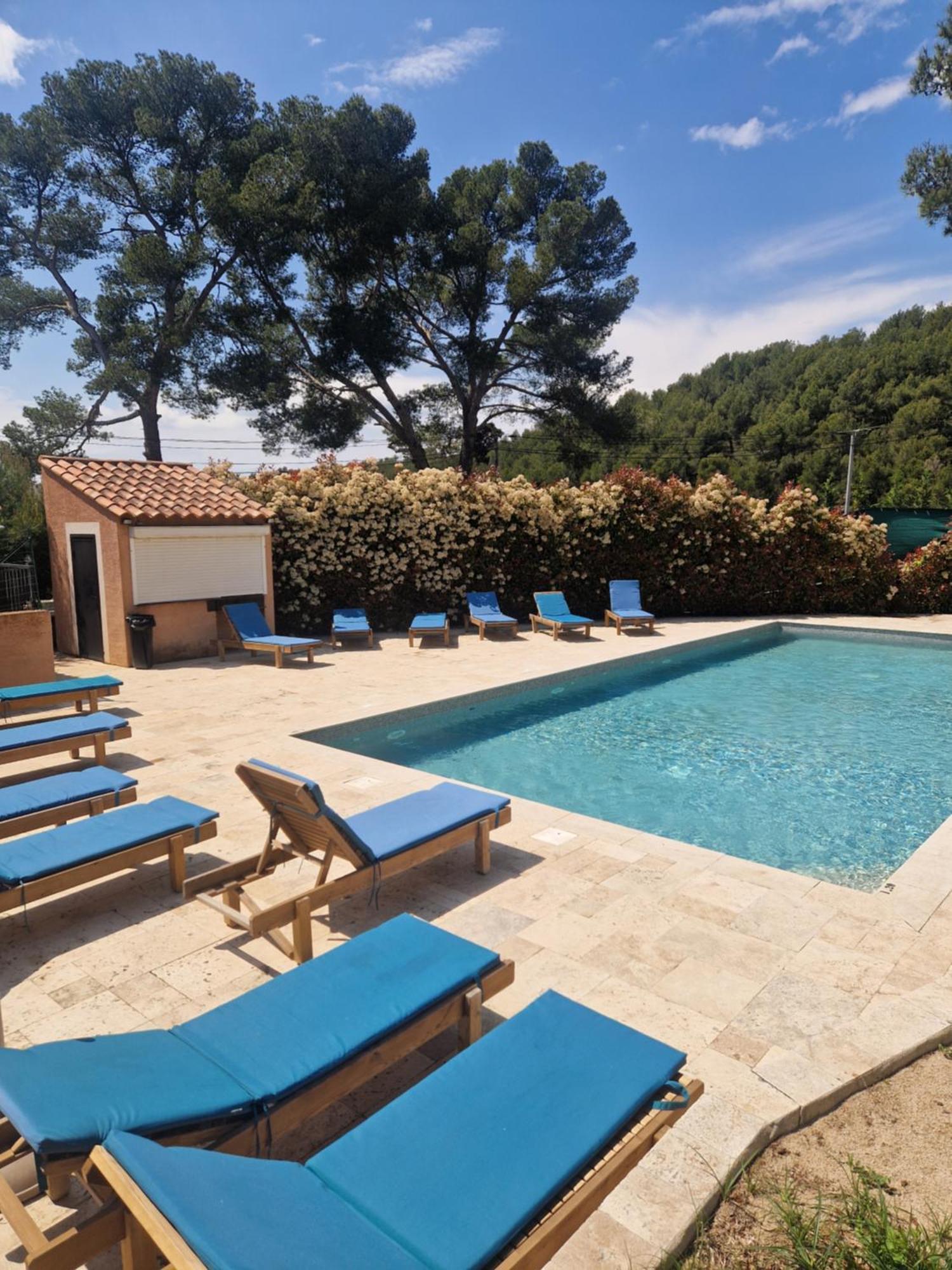 Camping Aux Portes De Cassis Roquefort-la-Bédoule Dış mekan fotoğraf