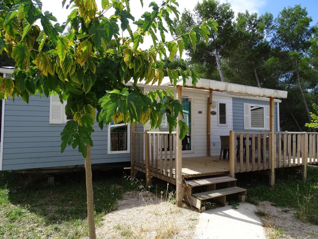 Camping Aux Portes De Cassis Roquefort-la-Bédoule Dış mekan fotoğraf